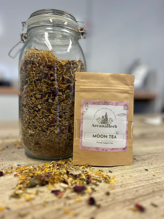 Moon Tea, feminine health. Period support. Herbal Tea. Clinical grade. Crafted by Herbalists. Organic. Red Clover, Cramp bark , Eleutherococcus, Raspberry leaf, Nettle leaf. Moringa. Calendula. Rose. Orange peel. Lavandula, Liquorice